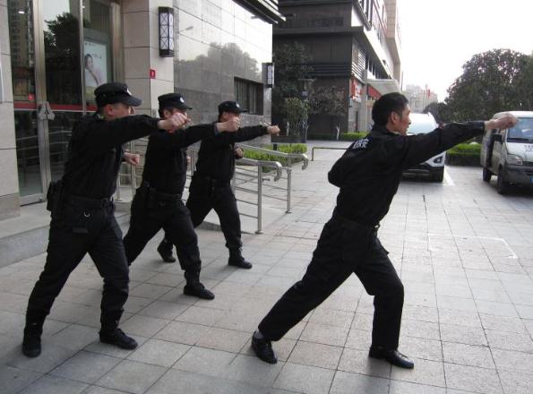 襄陽戎安保安公司給您介紹下保安人員的上崗證辦理流程！