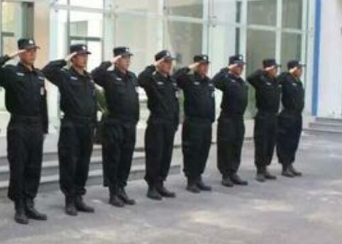 快來了解下保安人員在上崗前和在崗時(shí)的一些培訓(xùn)內(nèi)容吧！